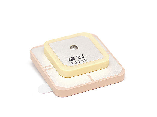 2JCP3683101Cc GNSS ceramic internal Antenna thru-hole mount